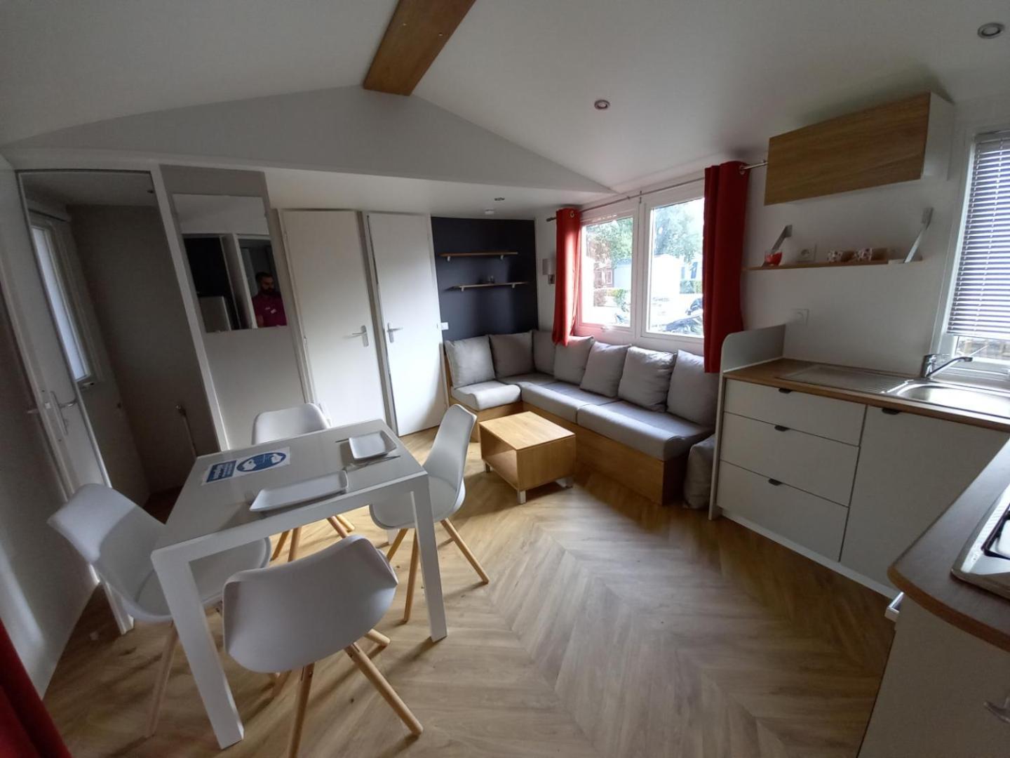 Mobile Home For You Les Rives De Condrieu Eksteriør billede