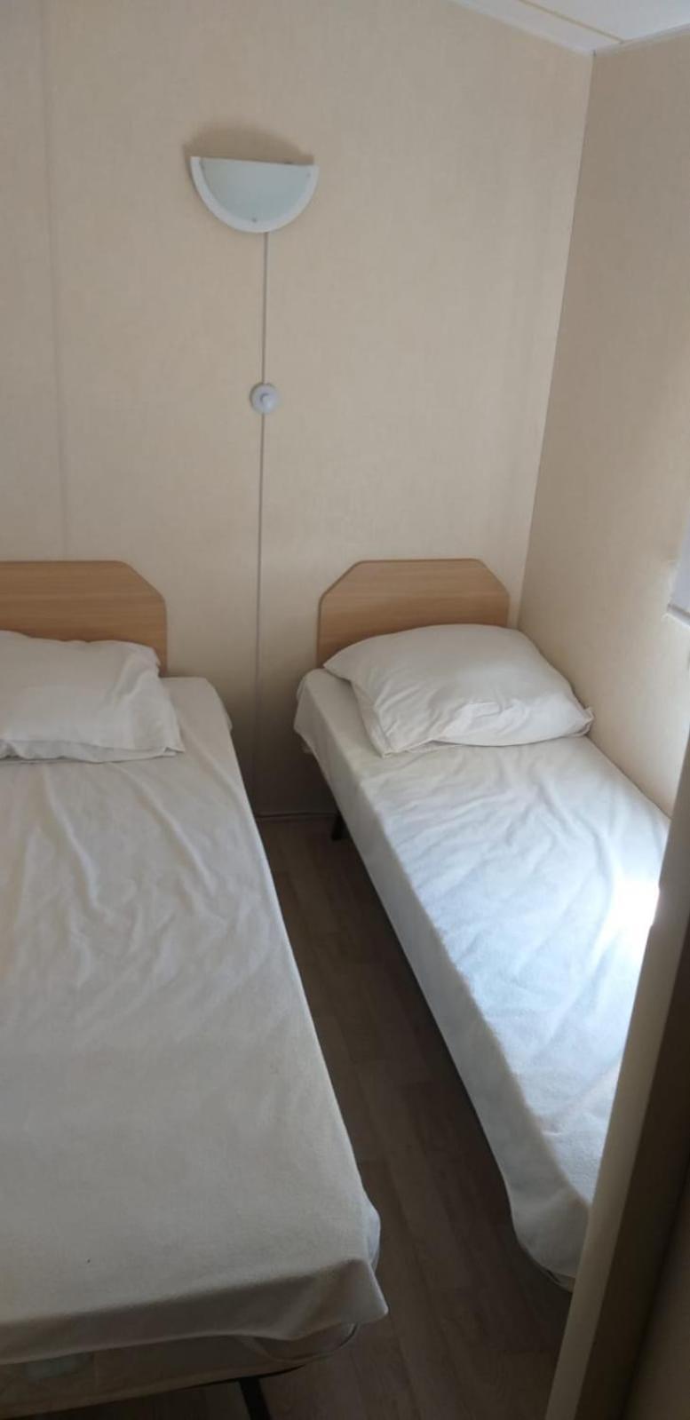 Mobile Home For You Les Rives De Condrieu Eksteriør billede
